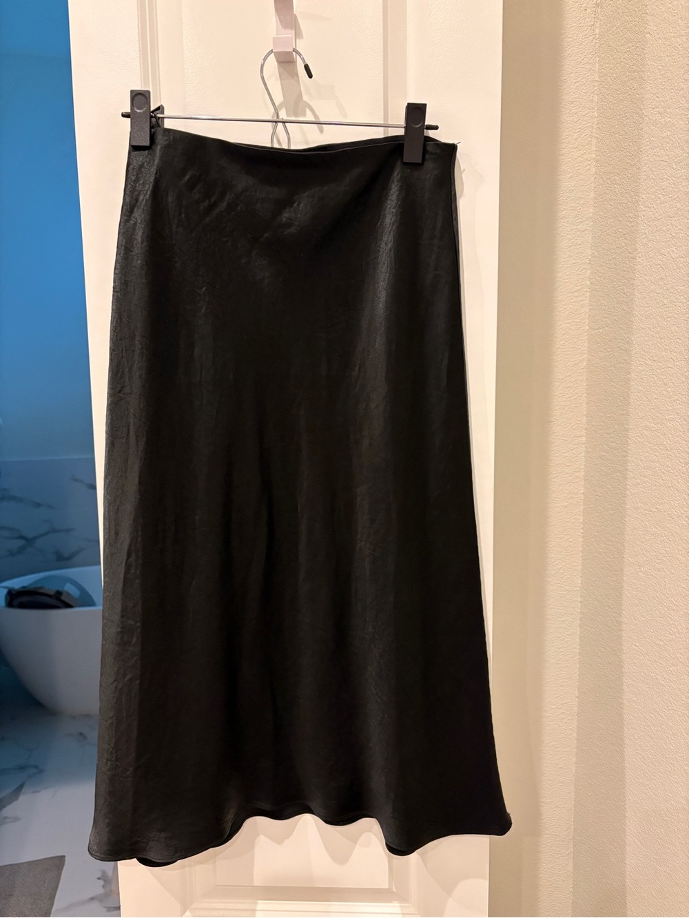 Aritzia Babaton Black Slip Skirt Midi size 8